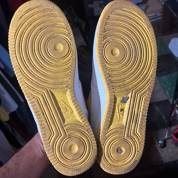 White Nike Air Force 1’s w/ yellow check size 11 - Picture 5 of 5
